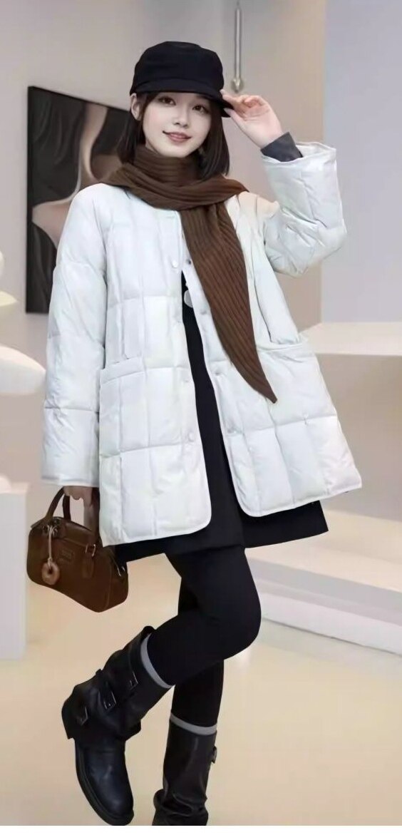 雅诗歌莹2026新款秋季羽绒服女中长款过膝轻薄保暖豆腐块羽绒外套