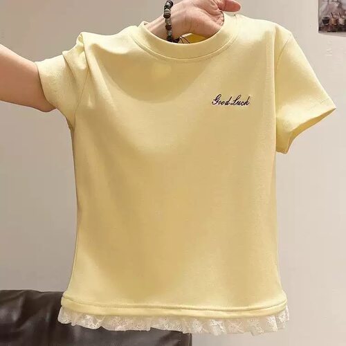 【小四粉丝专享】A437奶黄色蕾丝下摆短袖T恤女圆领刺绣修身上衣