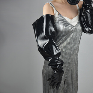 仿真皮仿皮亮皮亮黑色男女 口泡泡袖 漆皮超长长手套70cm大袖 子宽袖