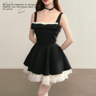 BB BLUE/露思小黑裙巨好看气质收腰显瘦法式赫本风蕾丝蓬蓬连衣裙