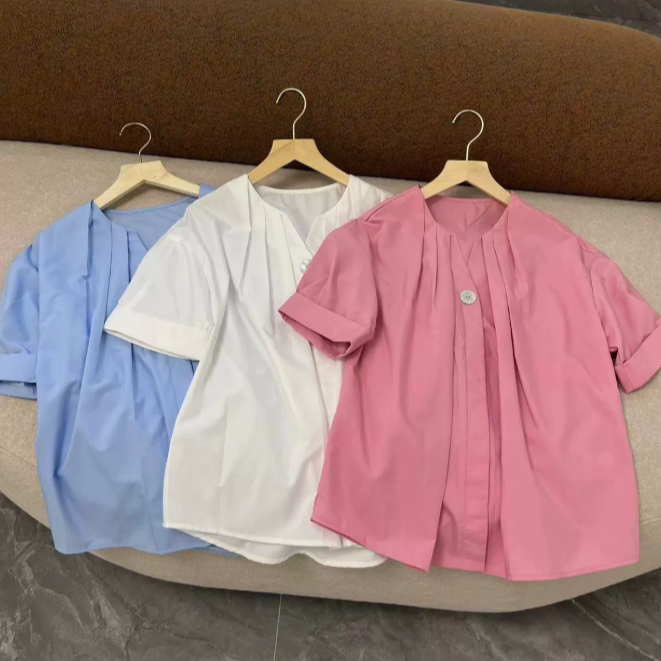 【梅子甄选】夏季新款洋气简约慵懒风短袖衬衣CH396A25090