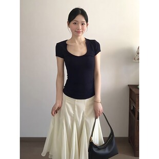 穿搭藏青色t恤修身 女2026夏季 显瘦上衣 纯欲辣妹风u正肩短袖 大码