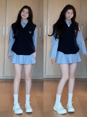 大码显瘦叠穿条纹连衣裙套装