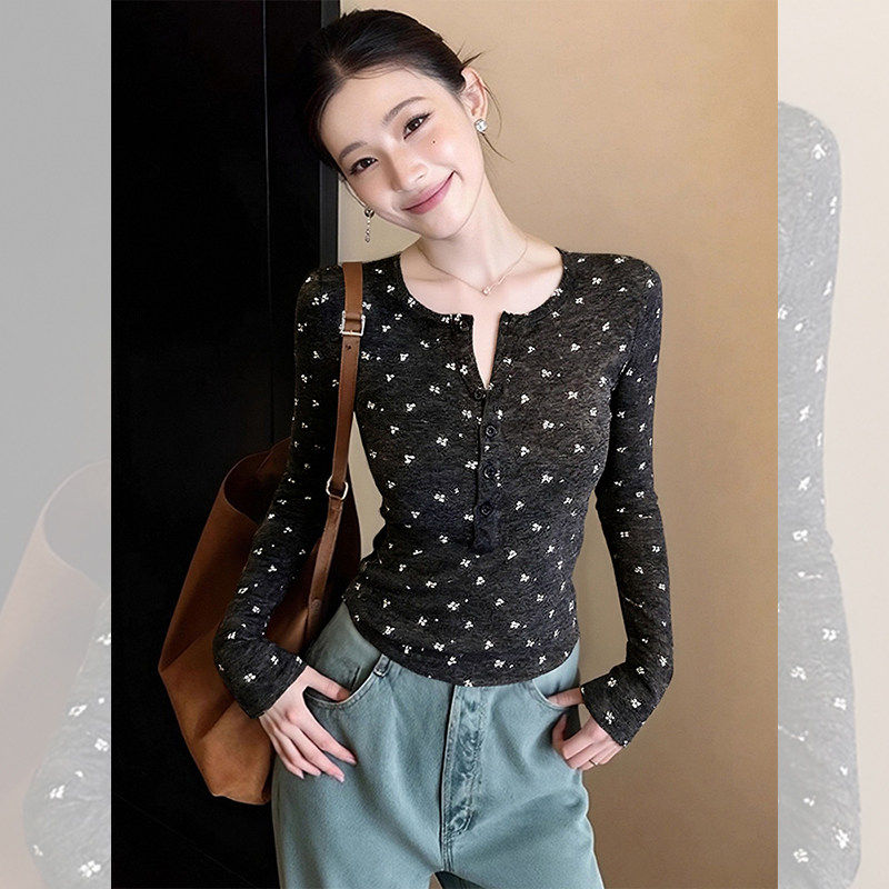 大码胖mm设计感碎花亨利领长袖t恤女秋冬修身显瘦内搭打底衫上衣,女装/女士精品,大码内搭,淘宝优惠券,粉丝福利购,淘宝优惠卷
