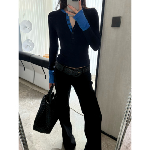 显瘦打底衫 t恤女早秋修身 设计感上衣 胖mm辣妹V领撞色拼接长袖 大码