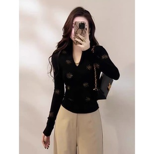 新款 T恤女2025秋冬季 胖mm显瘦气质上衣 设计感V领重工烫钻长袖 大码
