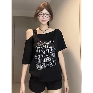 大码 字母印花宽松遮肉T恤 胖mm美式 复古设计感肩带露肩上衣女夏季