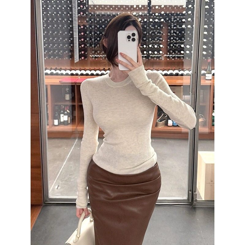 大码胖mm轻奢高级感显瘦针织衫女秋冬时尚气质圆领内搭打底衫上衣,女装/女士精品,大码内搭,淘宝优惠券,粉丝福利购,淘宝优惠卷