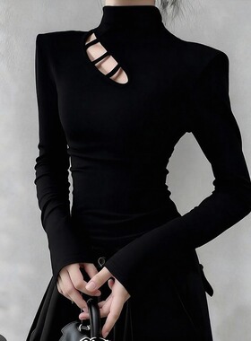 大码辣妹镂空半高领长袖T恤女春秋显瘦胖mm磨毛正肩内搭打底上衣