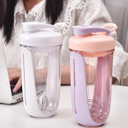 摇摇杯健身水杯蛋白质粉运动杯子奶昔搅拌杯草莓杯子女士咖啡冲奶