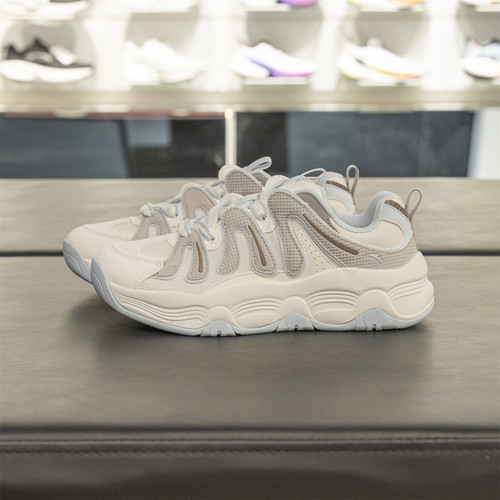 安踏奶昔2厚底增高休闲鞋女面包鞋2025秋季新款2运动鞋122548881