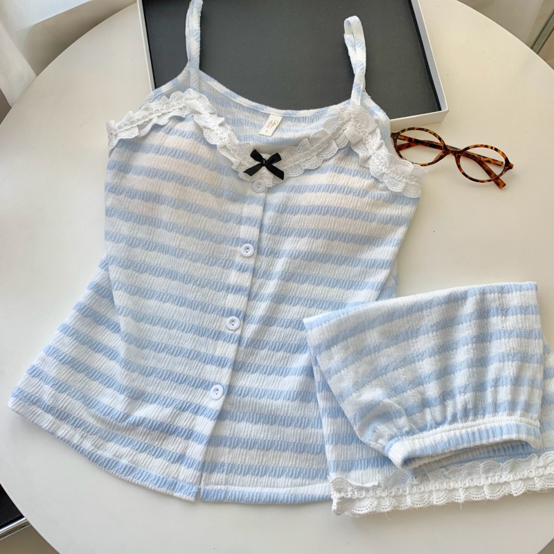 2025新款吊带条纹小个子睡衣女性感夏季日系可爱带胸垫家居服套装