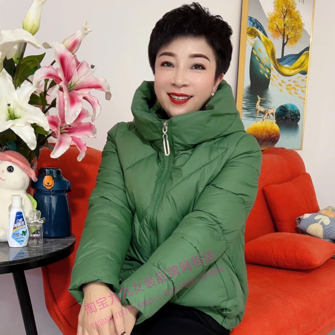 时尚短款休闲保暖连帽棉衣外套