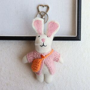 精品小白兔钥匙扣毛衣兔子挂件女生包挂小众手工羊毛毡成品挂饰品