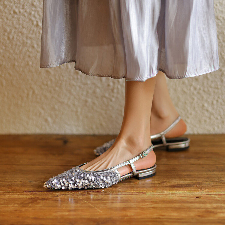 鱼鳞亮片平底鞋尖头平跟后空真皮女鞋牛筋底包头凉鞋夏季时装凉鞋