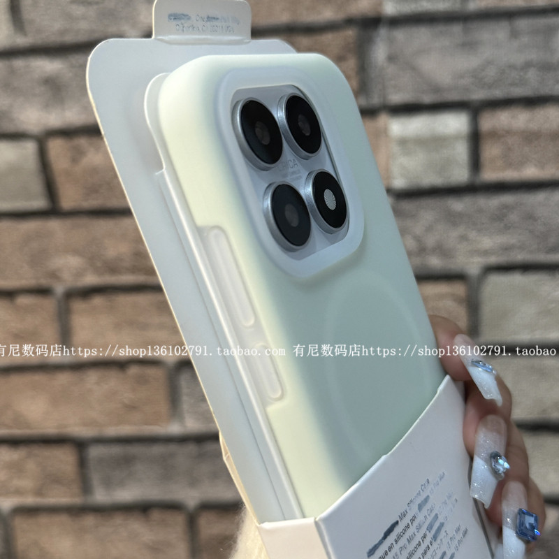 适用小米17果冻17pro液态硅胶17promax全包手机壳磁吸保护套半透明MagSafe无线充软糯Q弹不发黄时尚