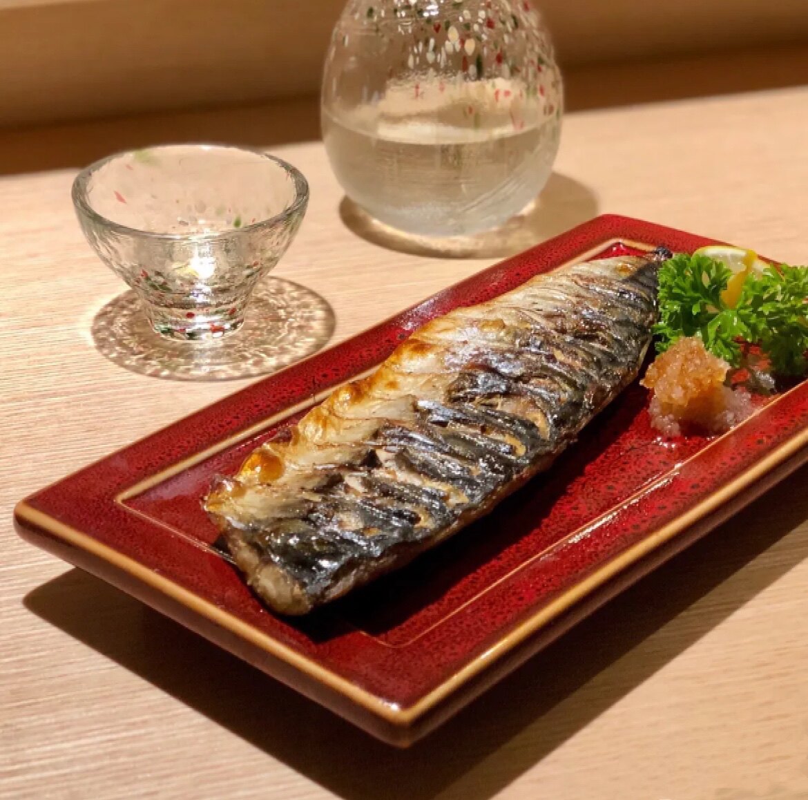 日本式料理陶瓷怀石餐具长方条寿司拼盘煎饺碟秋鱼平盘火锅丸子碟