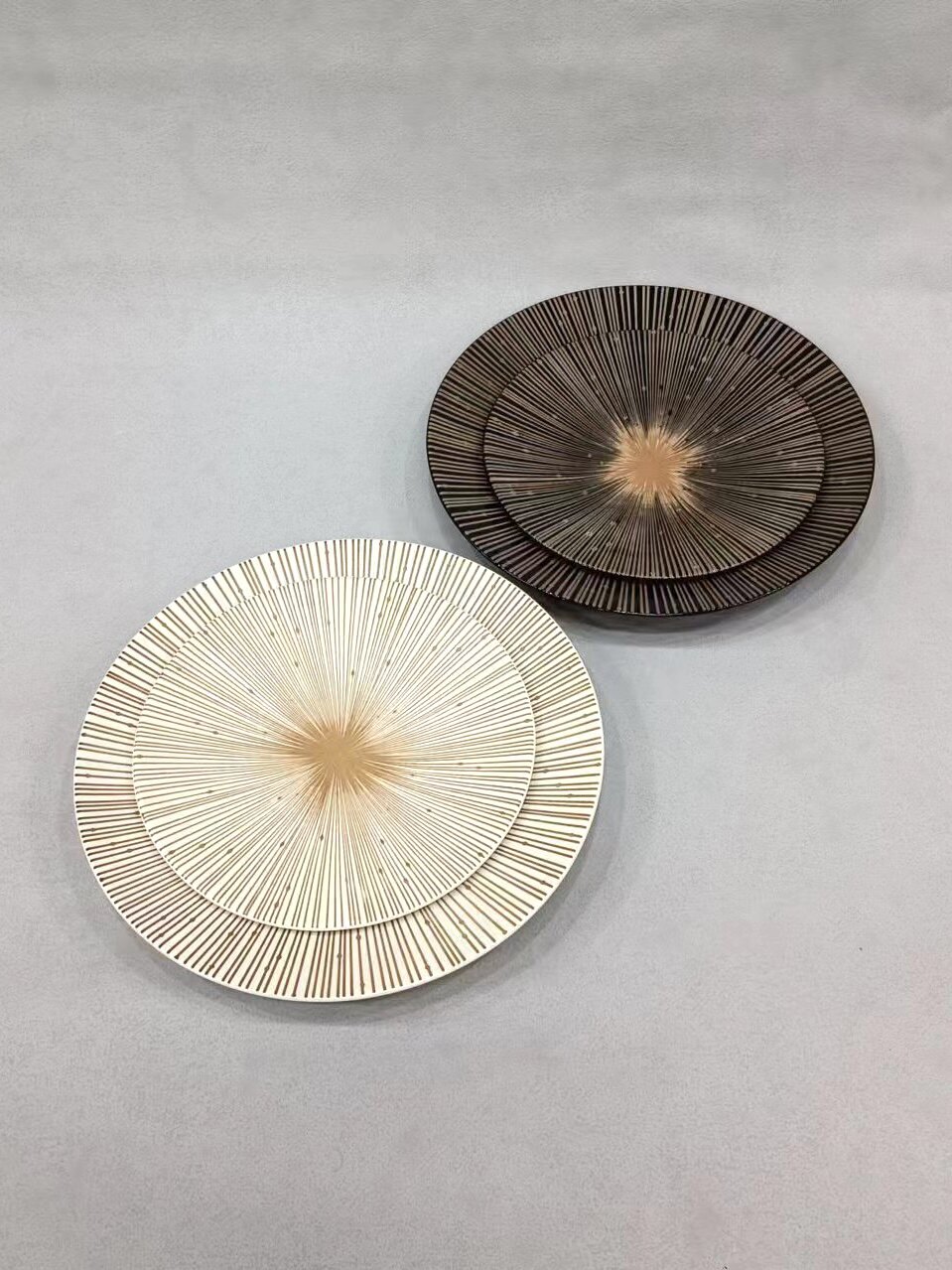 日本料理陶瓷餐具圆形寿司刺身拼盘烧鸟烤肉碟多用浅盘炒饭盘创意