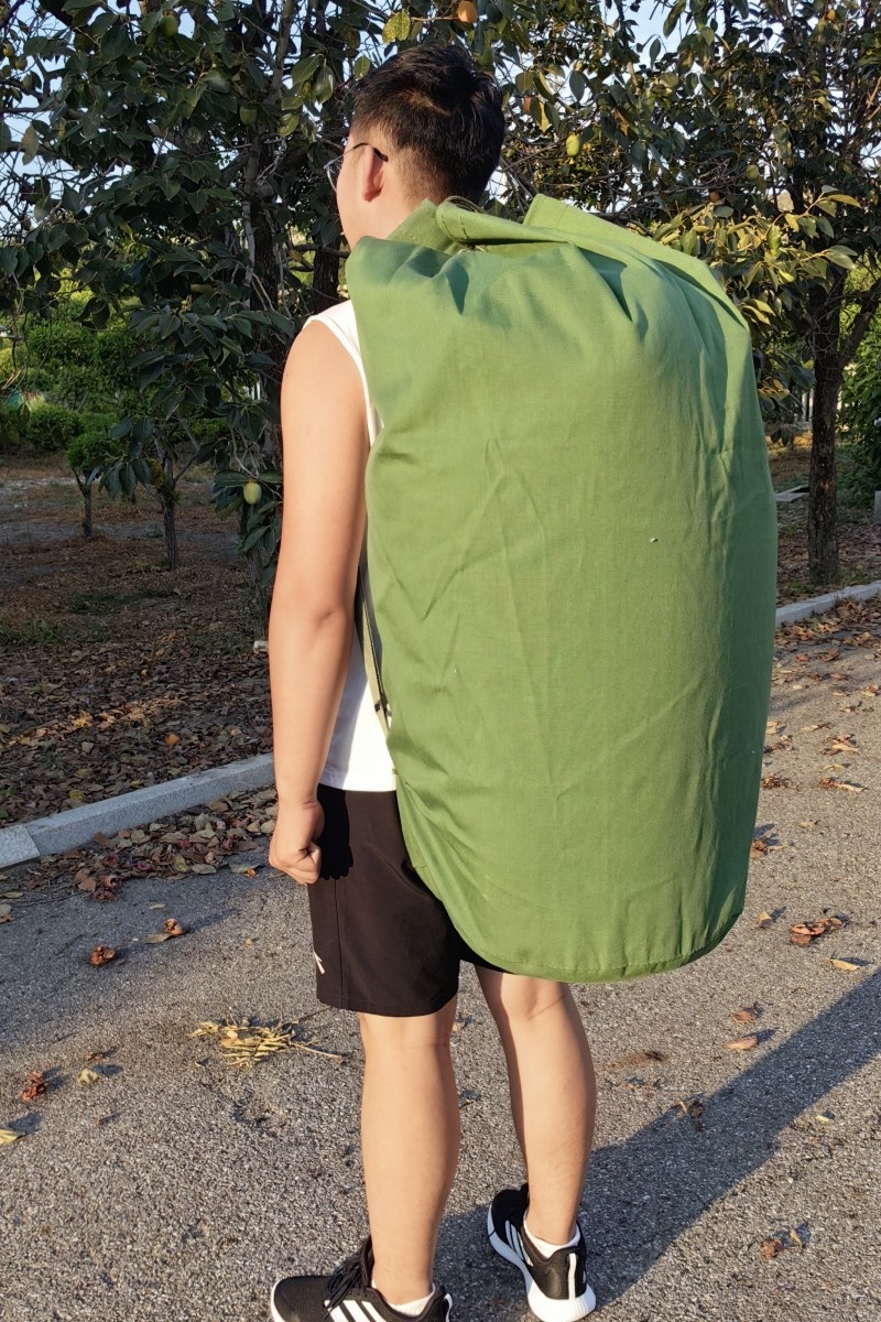 加厚帆布学生单人床垫收纳开学行李双肩背包爬山出游简易束口背袋