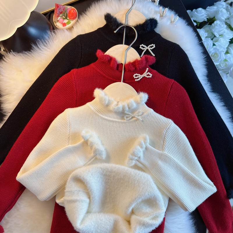 秋冬女童百搭一体绒毛衣