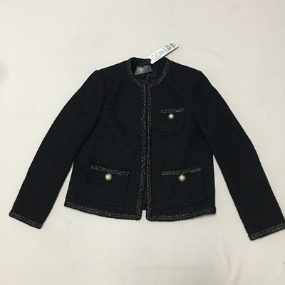 源699 黑色挺括有型经典优雅气质小香风短外套