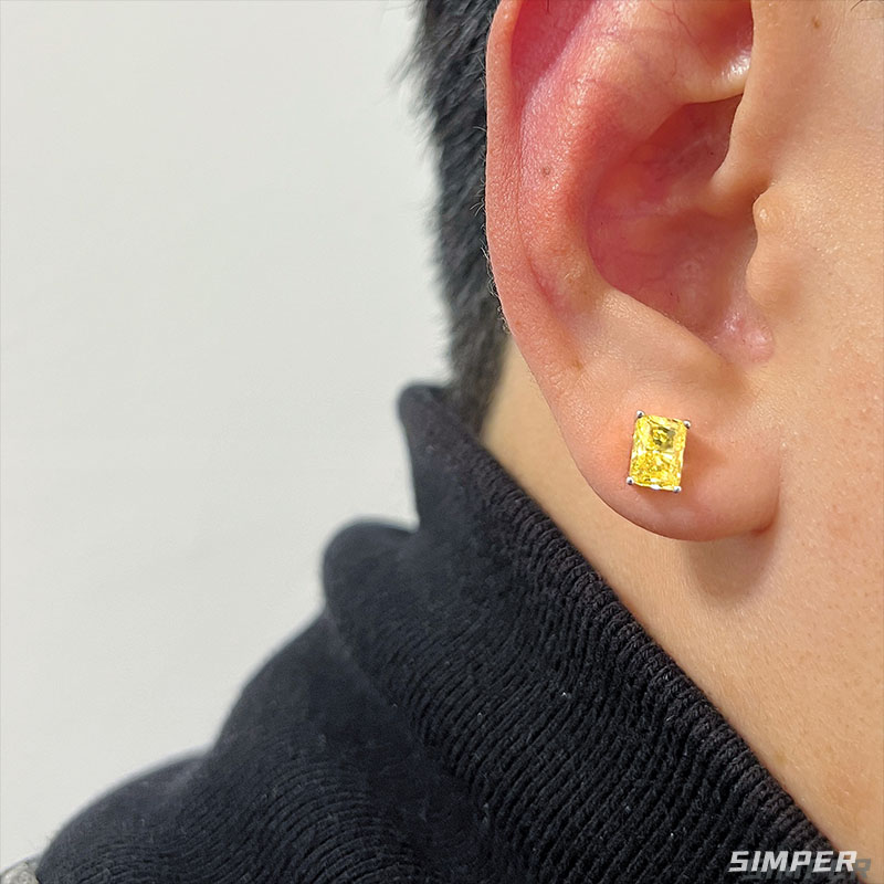S925純銀高碳方鉆黃色炫閃耳釘男HIPHOP潮流養(yǎng)耳洞耳鉆情侶