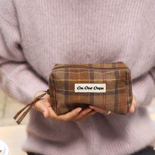 OnOurOwn原创粉蓝紫格纹手拿包