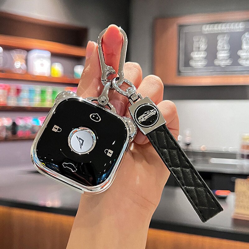 适用于25款奇瑞多米钥匙套新款奇瑞qq多米新能源汽车遥控锁匙包扣