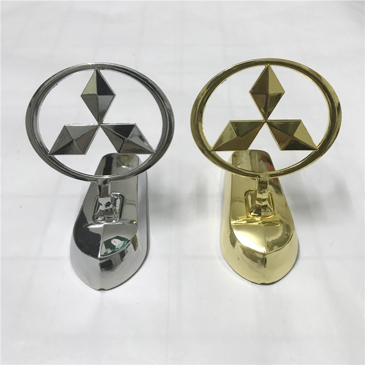 适用帕杰罗V31V32V33V46猎豹黑金刚骑兵Q6三菱机盖立标车头标改装