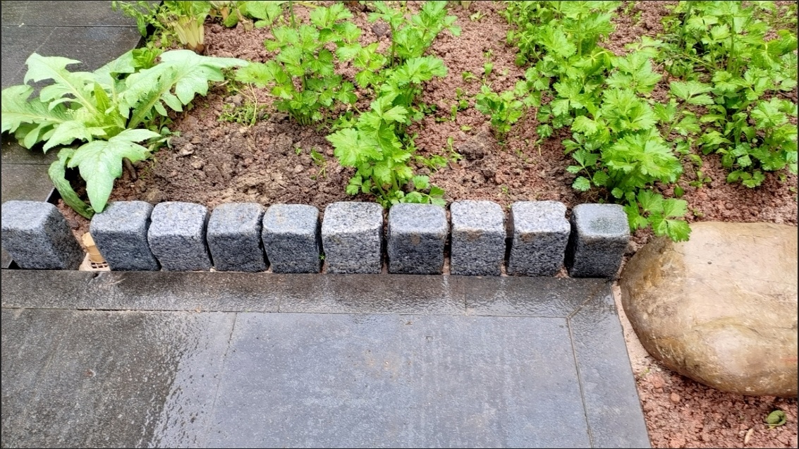 走边别墅铺路天然石材