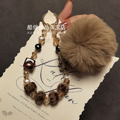 秋冬棕色毛球豹纹串珠手提链手腕短挂绳手机壳汽车钥匙扣包包挂件