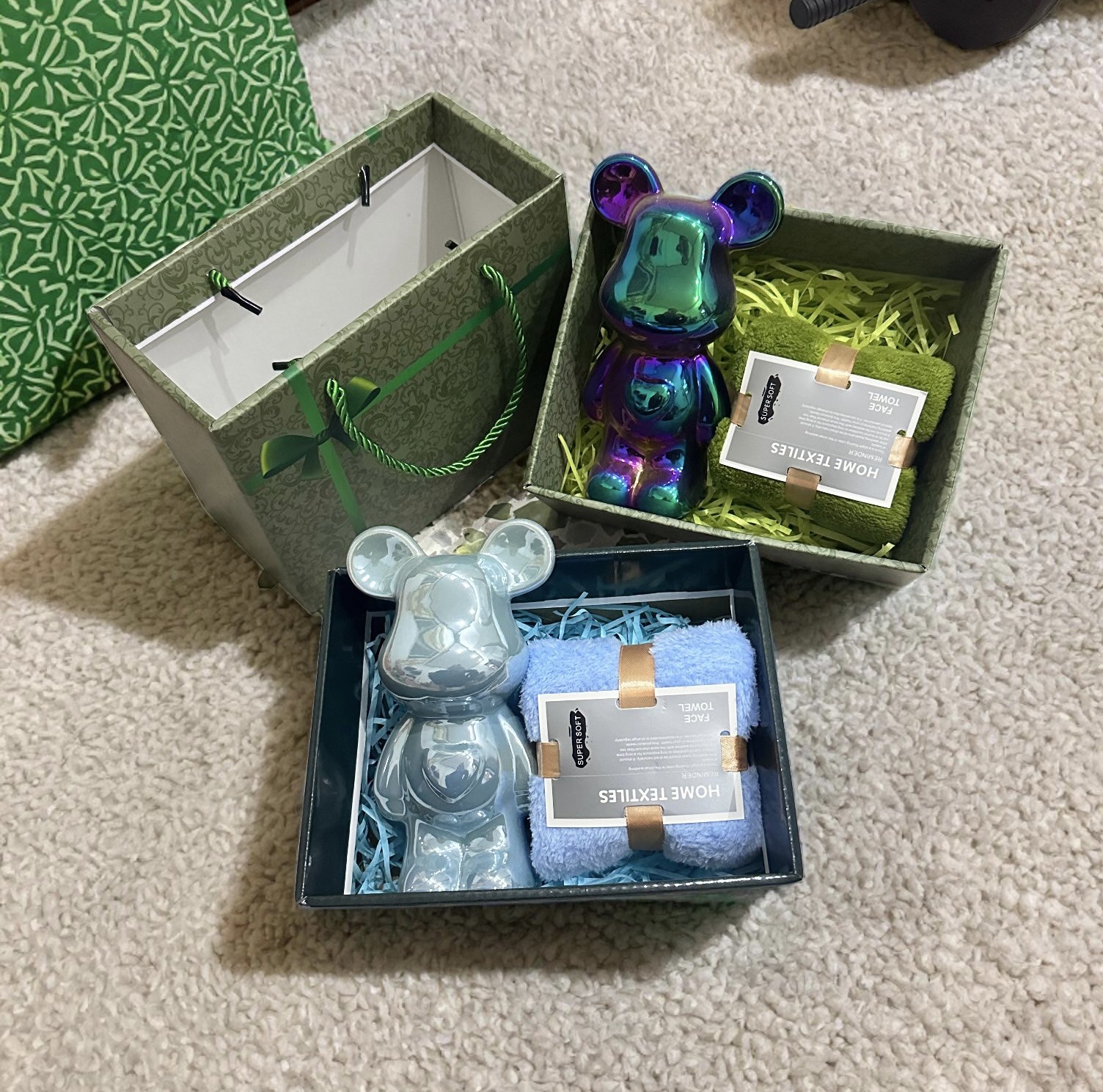 轻奢高颜值生日礼物卡通可爱暴力熊送男女朋友伴手礼儿童生日礼品