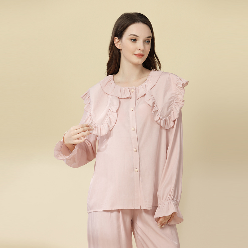 长袖贡缎棉娃娃领粉色宫廷套装