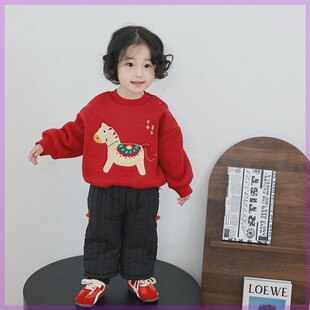 女童独特超好看毛衣马年小马刺绣套装加厚卫衣棉裤宝宝喜庆拜年服
