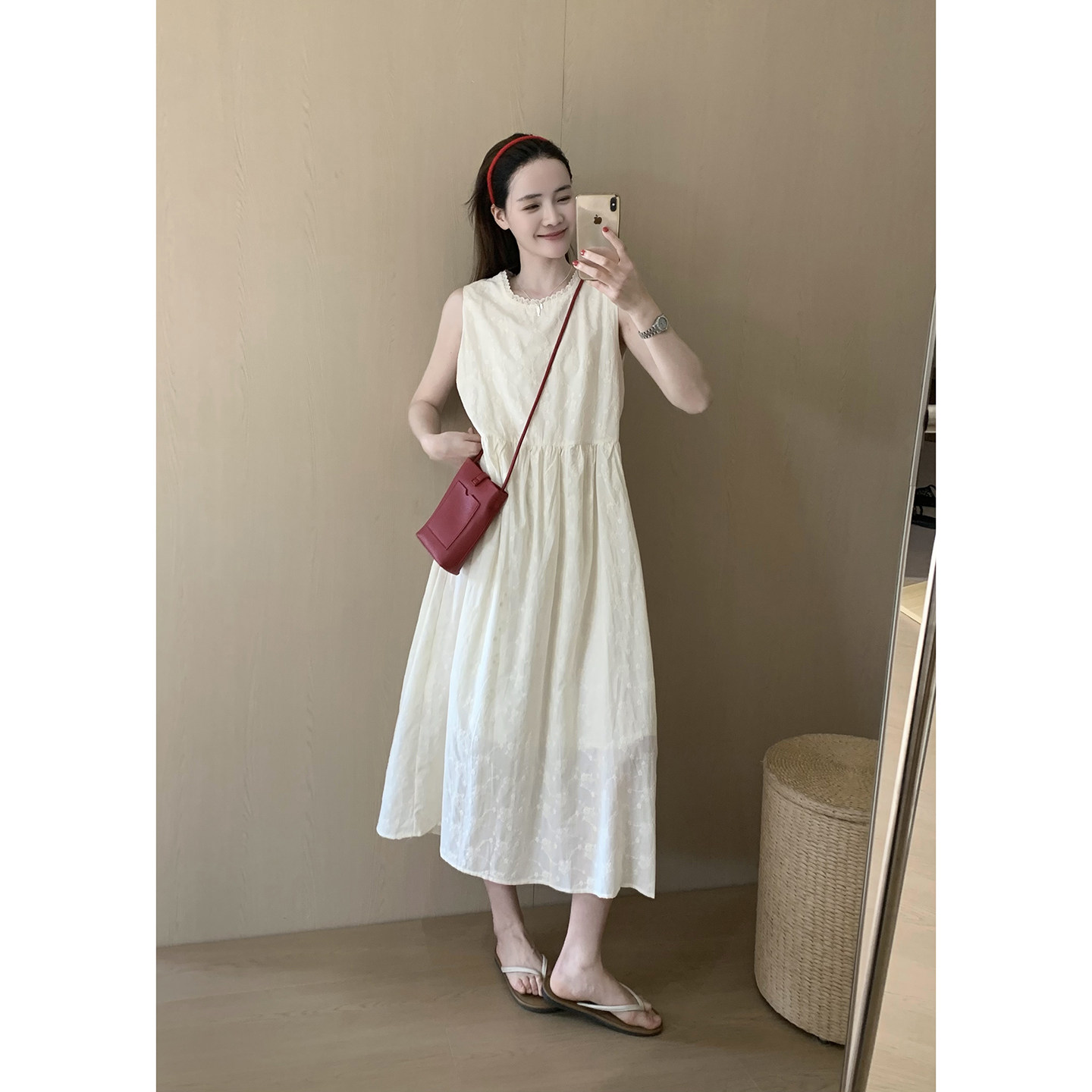 话里宽松版无袖连衣裙2026夏季新款韩版休闲度假风气质显瘦长裙女