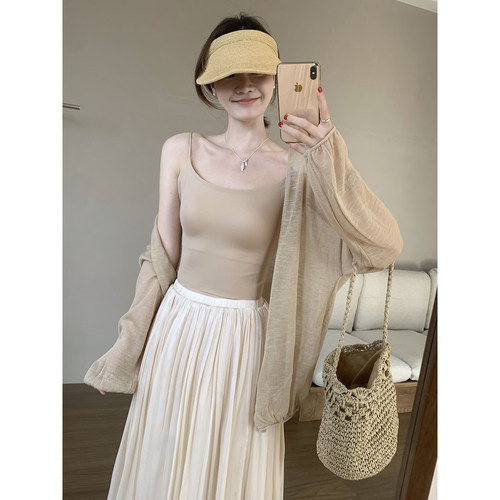 话里修身显瘦甜美冰丝吊带