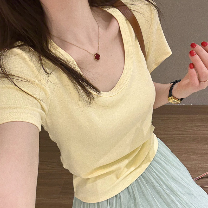 话里纯色气质u领短袖2026夏季新款韩版显瘦修身百搭简约风上衣T恤