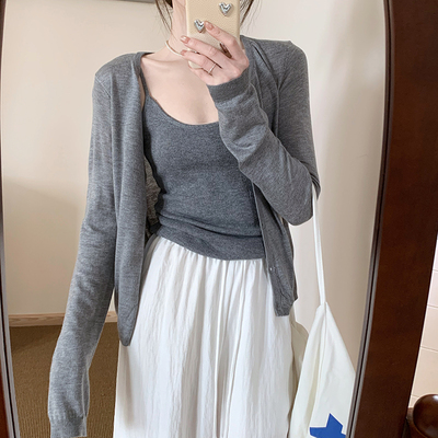 话里纯色羊毛基础外搭小开衫