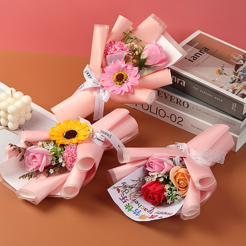 肥皂花花束送女朋友玫瑰花香皂花