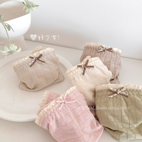 3/10 20:00 春日野境 好少女呀！华夫格木耳边蕾丝蝴蝶结中腰内裤