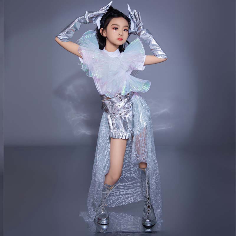 女童银白花边短裤套装图片