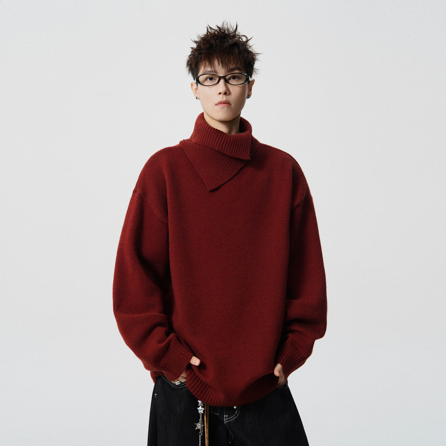 悟空有货潮牌复古设计感半高领毛衣男秋季情侣宽松红色休闲针织衫,男装,针织衫/毛衣,淘宝优惠券,粉丝福利购,淘宝优惠卷