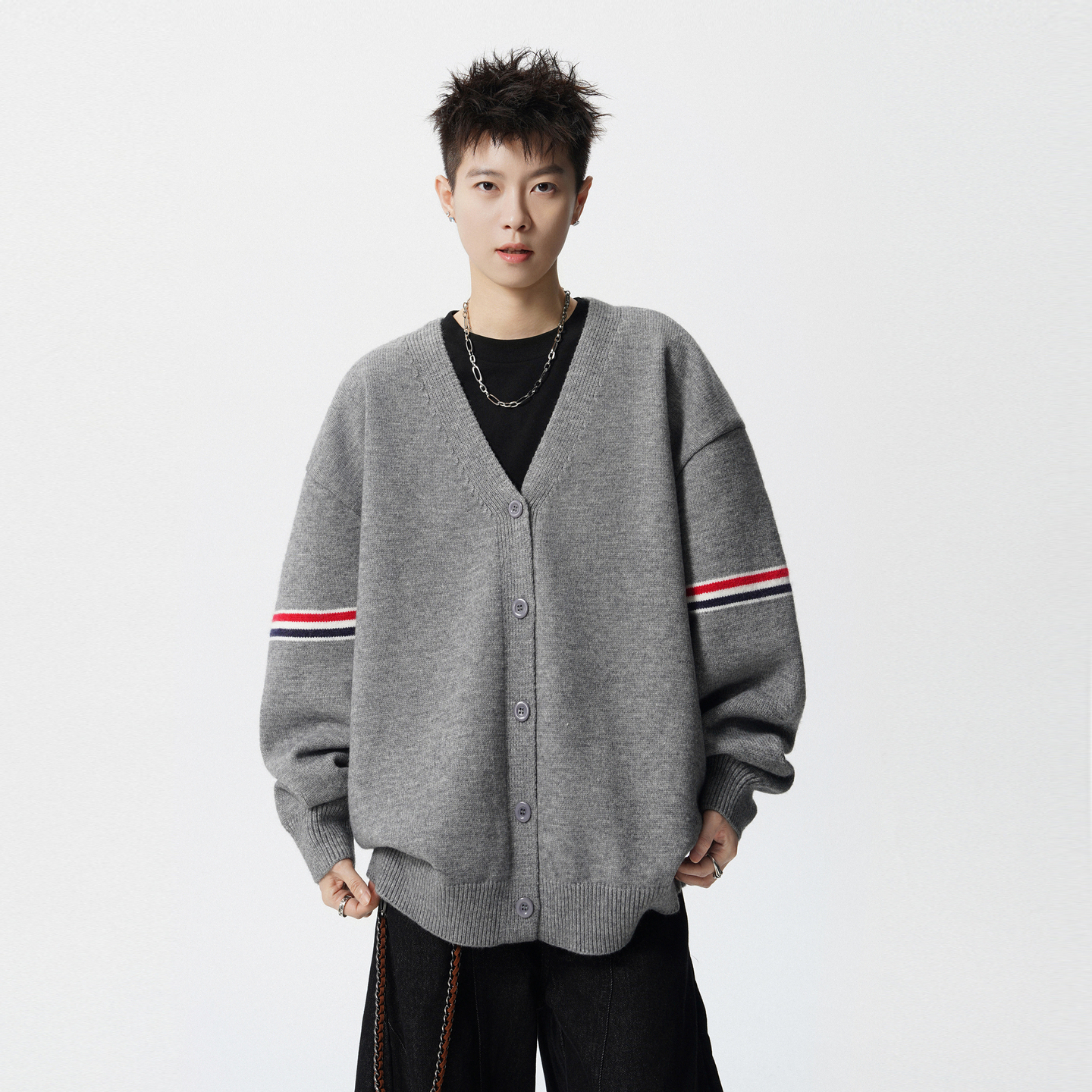 复古高级感纽扣开衫V领针织衫男