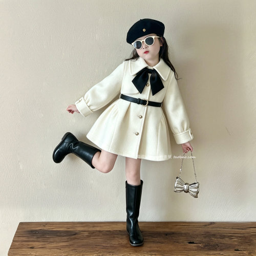 女童赫本风蝴蝶结毛呢斗篷大衣