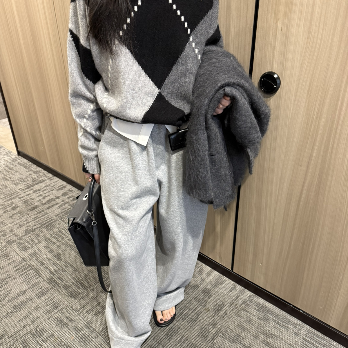 VERSO-冬上新简约羊毛菱形格保暖毛衣