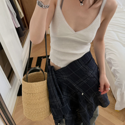 LACHER-夏上新纯欲精致竖坑条小吊带背心