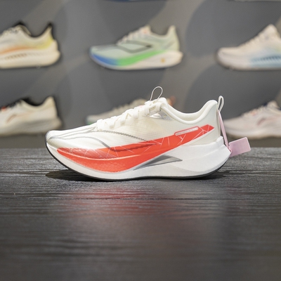 李宁赤兔9PRO男高回弹跑步鞋