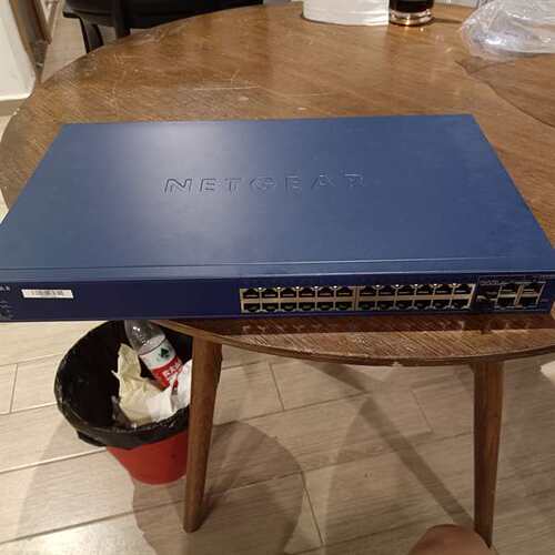 咨询NETGEAR网件FS728TP 24口POE交换机，2个千议价