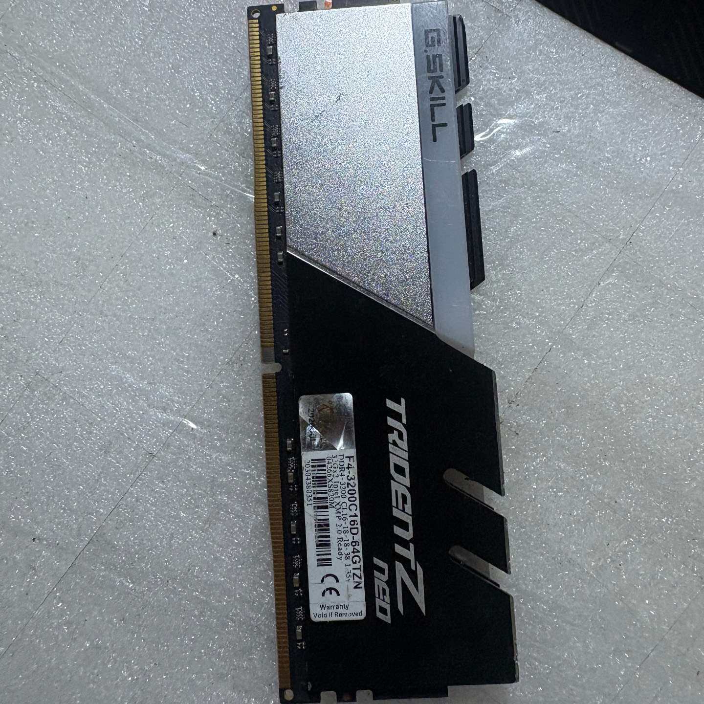 咨询芝奇焰光戟32GB DDR4-3200拆机包好议价