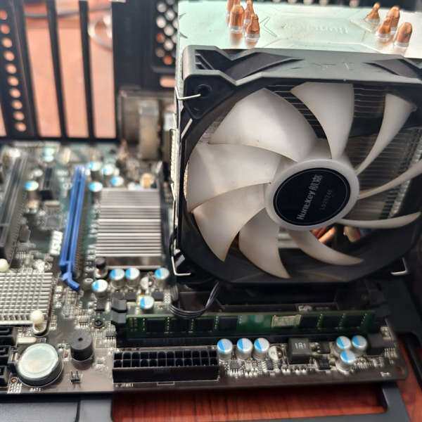 咨询AMD FX 8300 CPU  五件议价